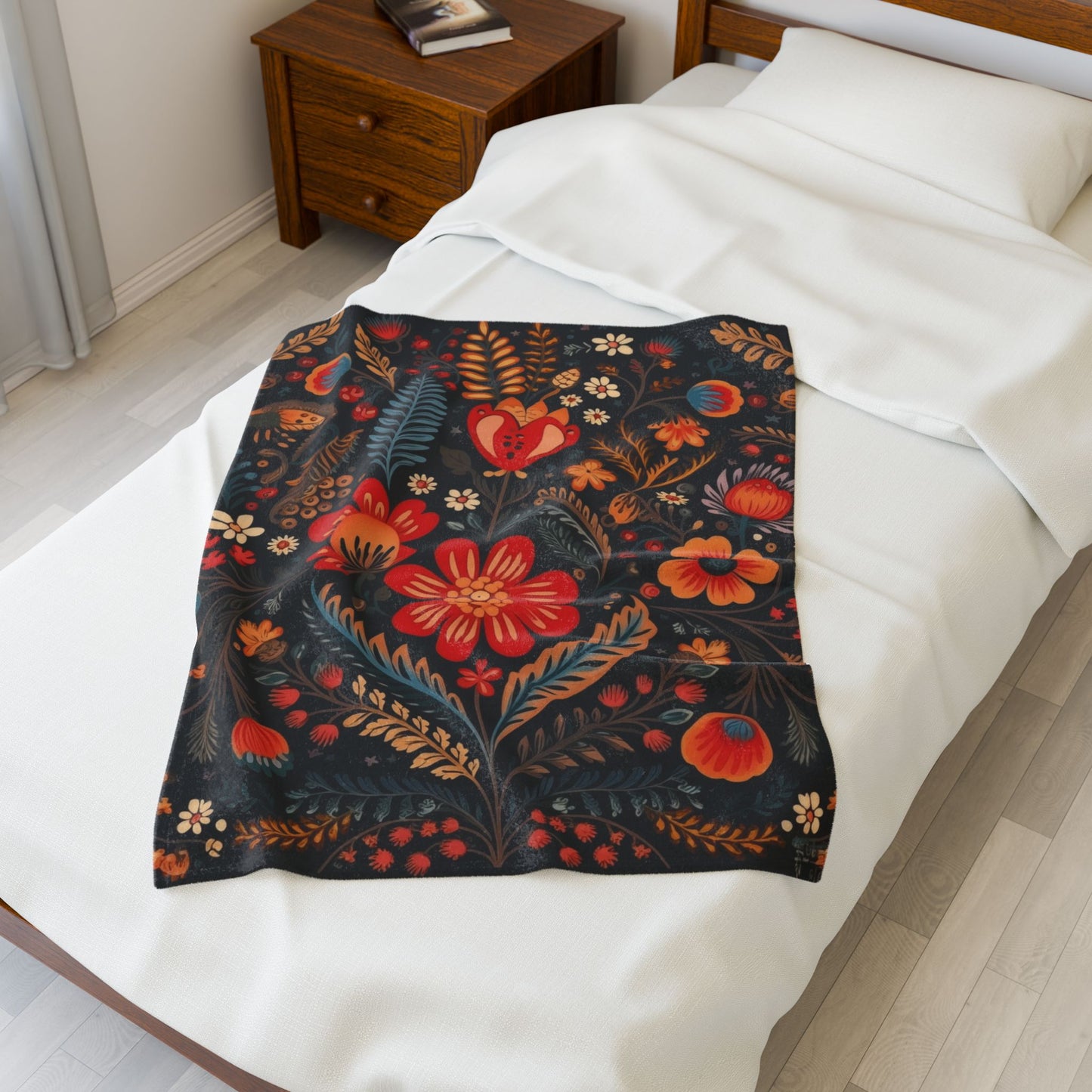 Velveteen Plush Blanket with Retro Polish Floral Design
