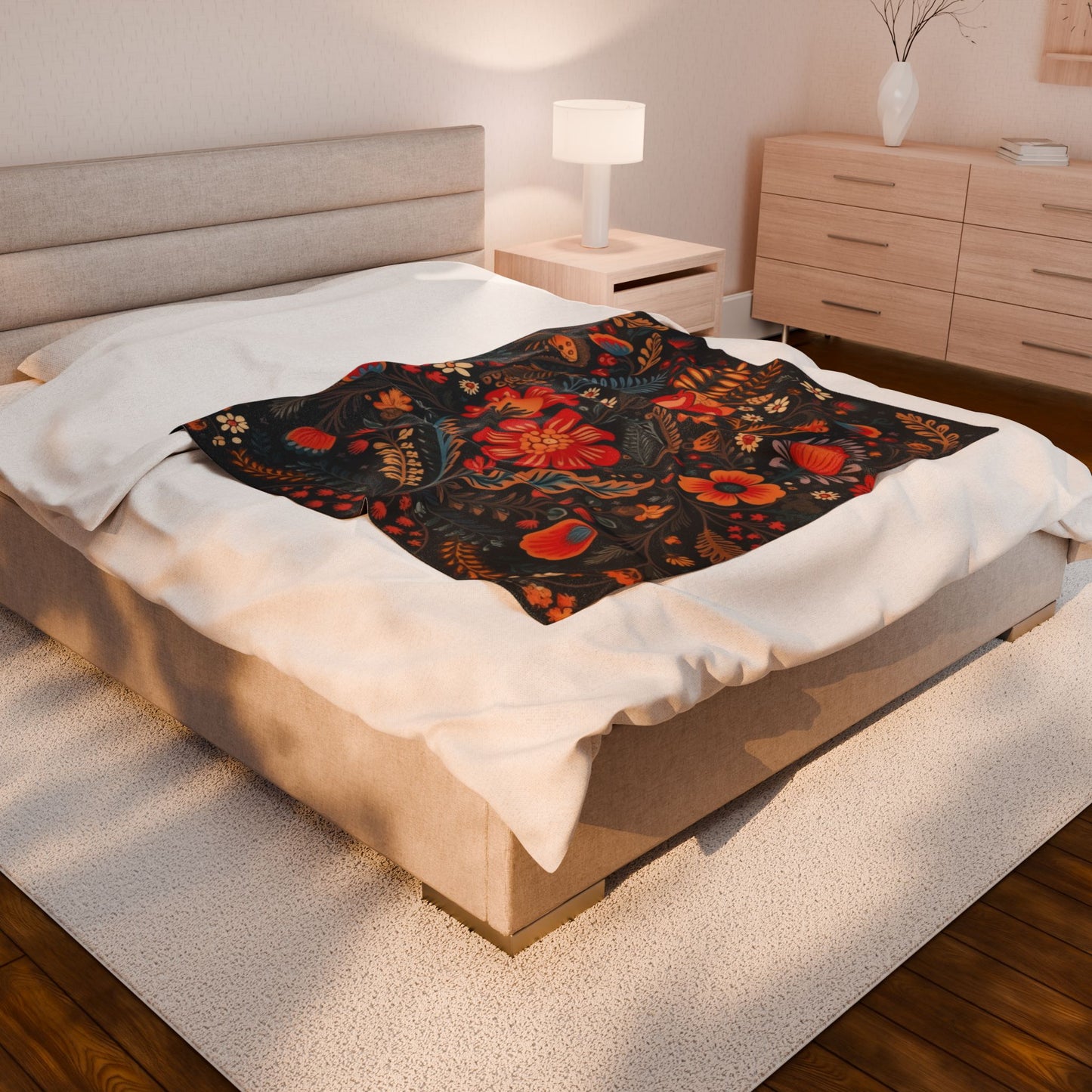 Velveteen Plush Blanket with Retro Polish Floral Design